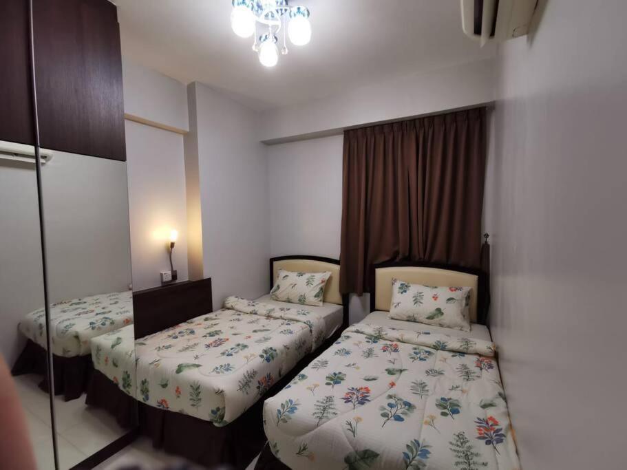 Glamorous At Kinta Riverfront Apartment Ипох Екстериор снимка