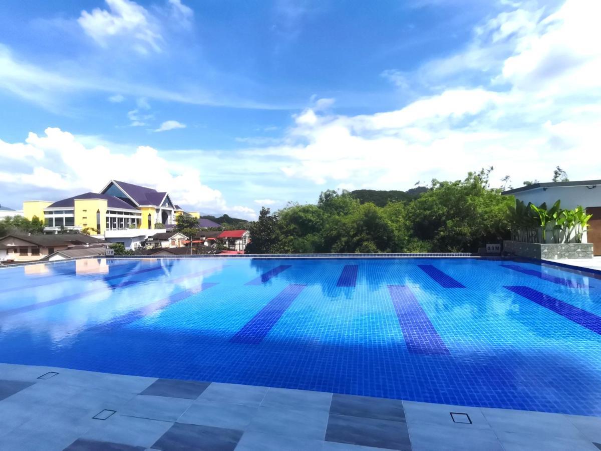 Glamorous At Kinta Riverfront Apartment Ипох Екстериор снимка